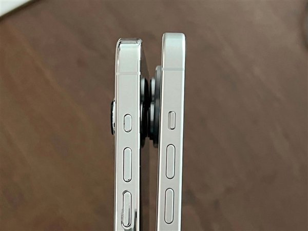 O iPhone 15 Pro C(j)ģc iPhone 14 Pro ȣȫ¹̑B(ti)I